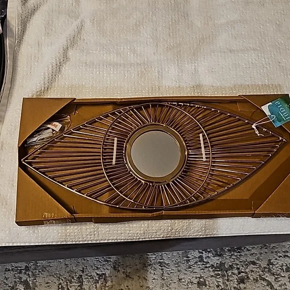 NWT Evil Eye Wall Mirror - Picture 2 of 6